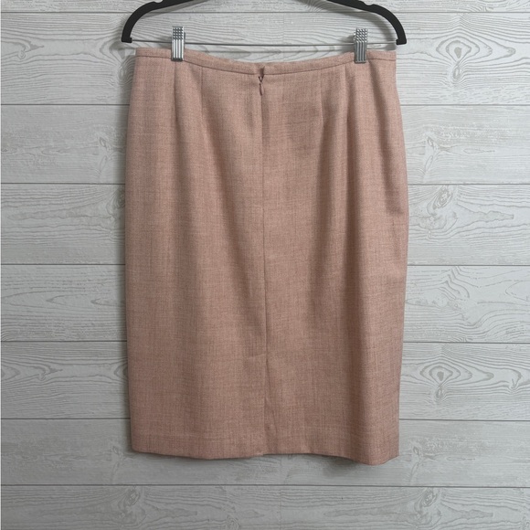 East Fifth Women’s Dusty Rose Pink Tweed Skirt & Blazer Suit. Size 12 - Picture 9 of 13